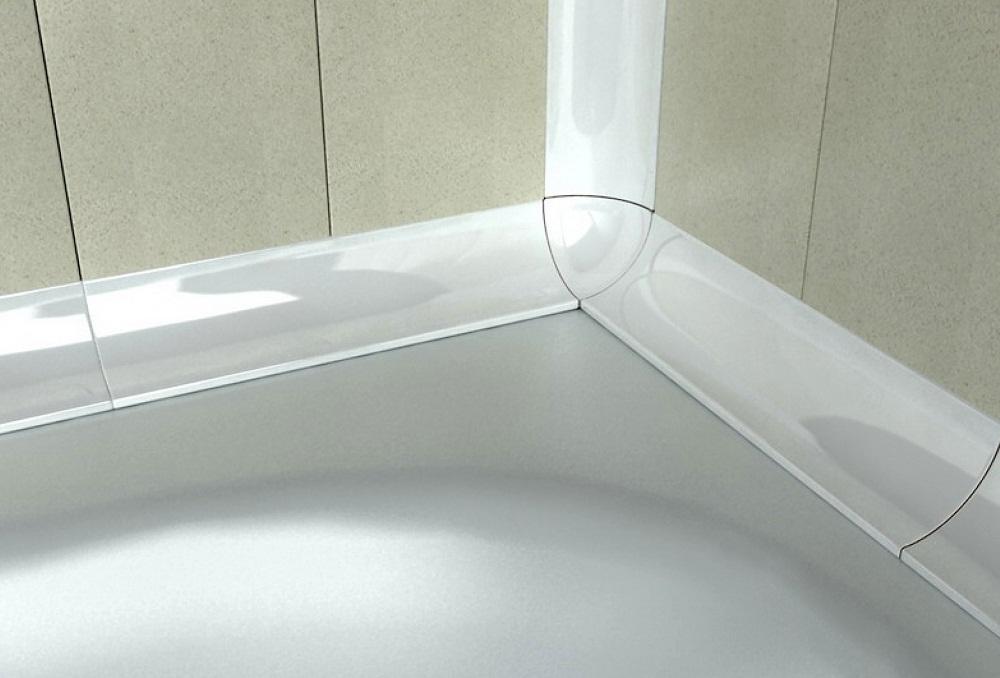 керамический уголок в ванной