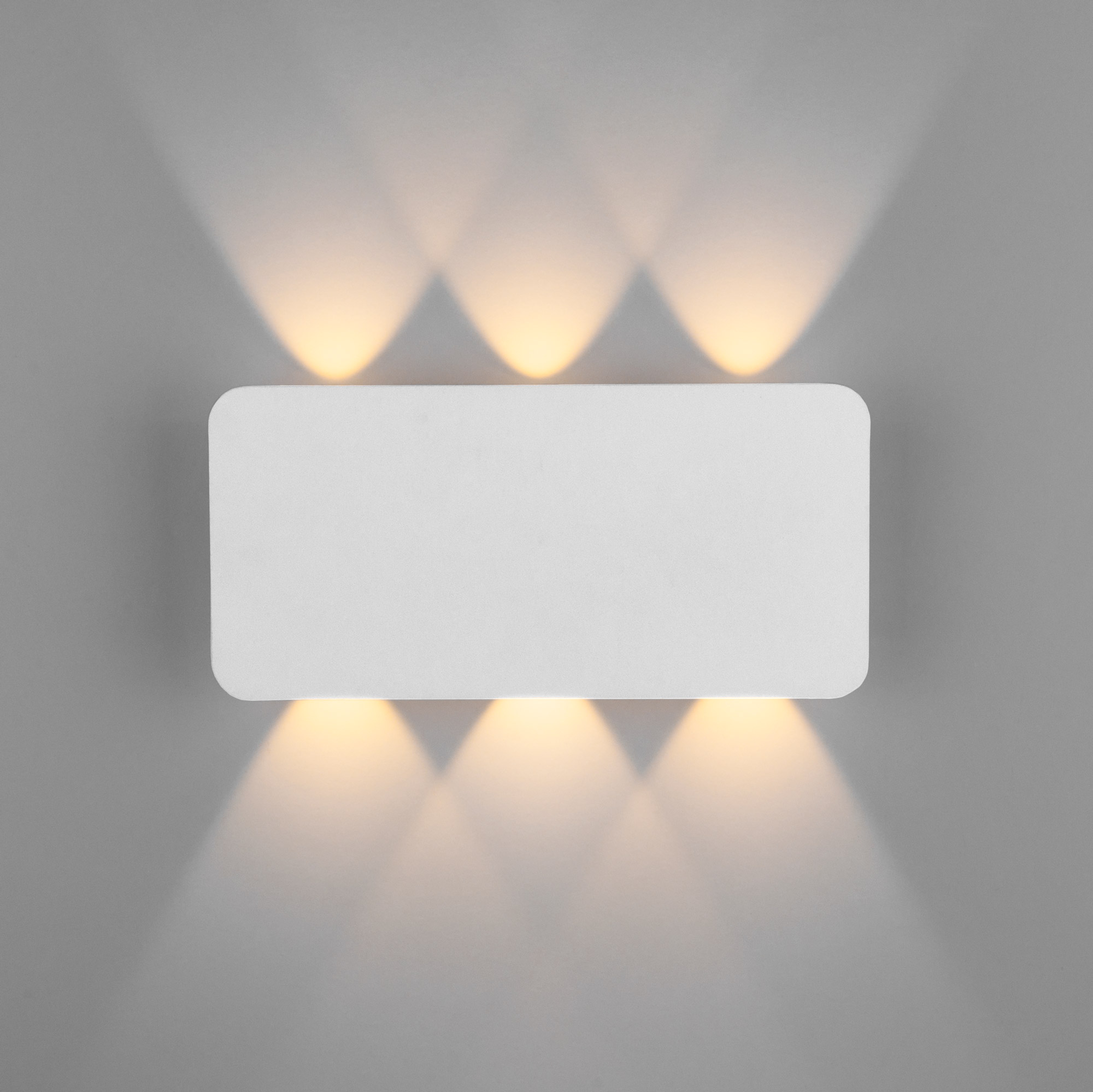 Настенный светодиодный светильник Elektrostandard Angle 40138/1 LED 4690389173998