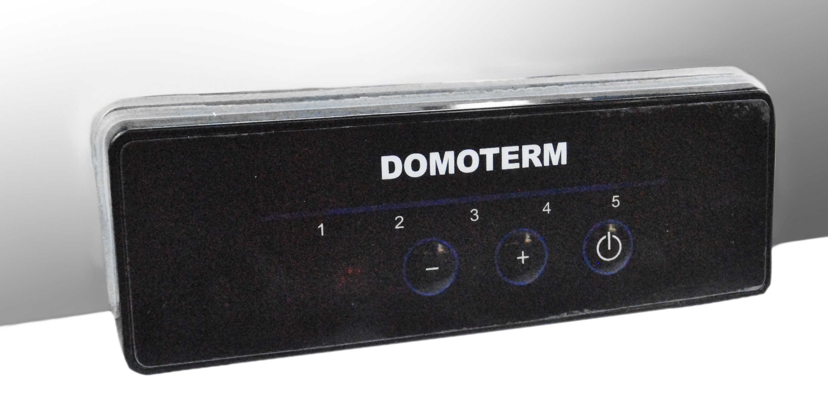 Полотенцесушитель электрический с пультом управления Domoterm Грация DMT 31 50х100 EK, зеркало, хром