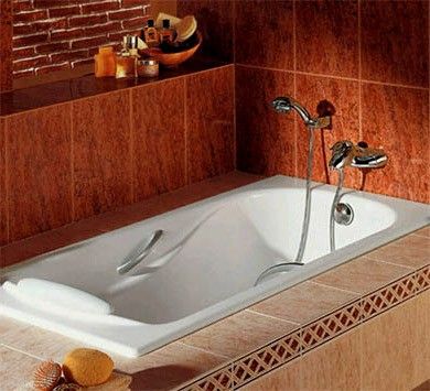 Чугунная ванна 170х75 Roca Malibu 2309G000R с антискользящим покрытием и отверстиями для ручек