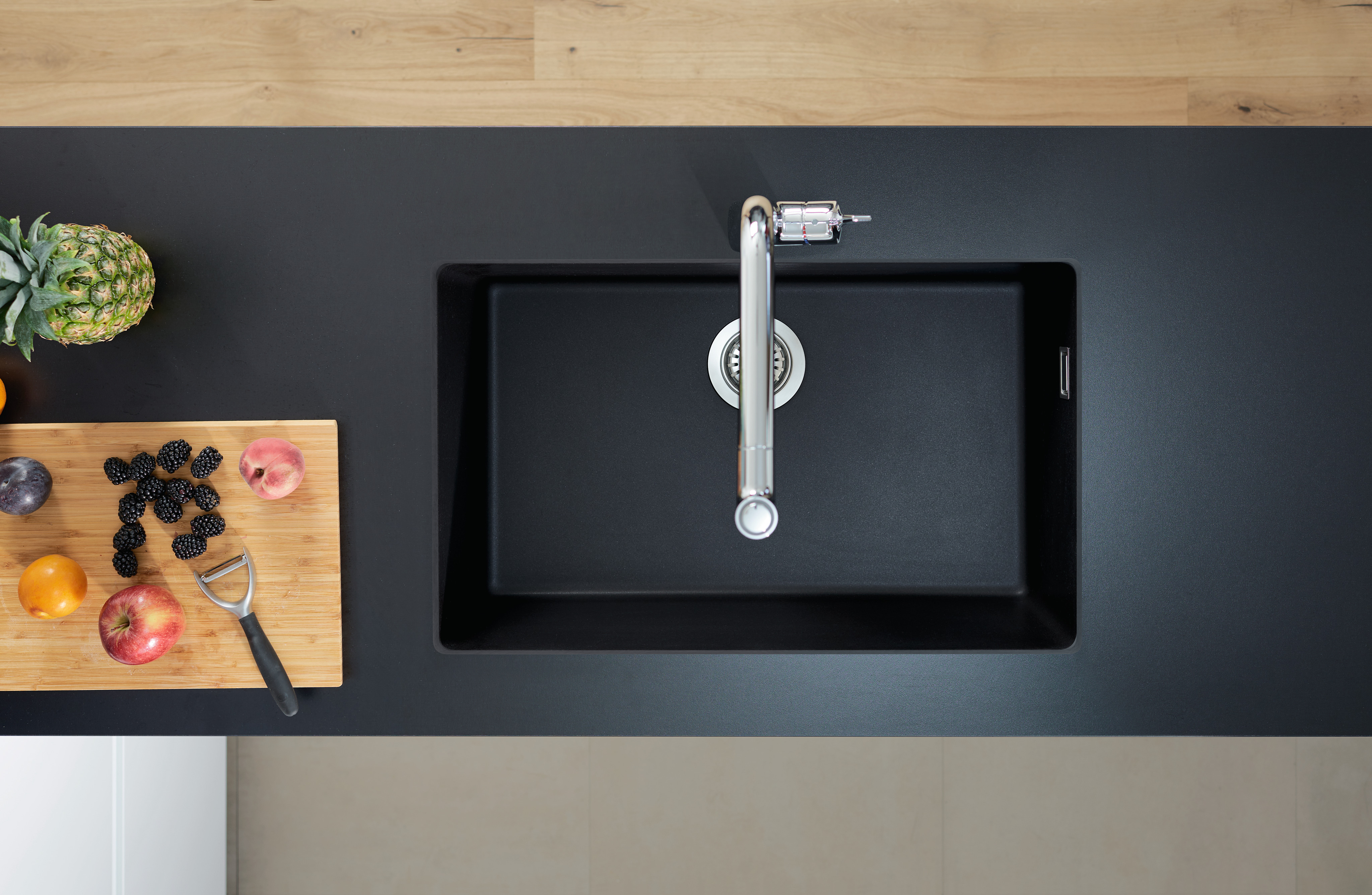 Кухонная мойка Hansgrohe S510-U660 43432170, черный графит