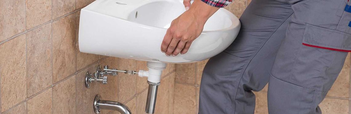 Как подключить раковину в ванной к канализации