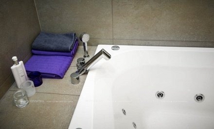Смеситель Oras Alessi 8540 для ванны - 3 изображение