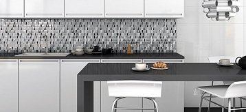 Плитка-мозаика на кухонный 'фартук': как уложить материал для создания идеального покрытия.