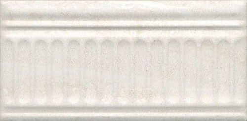 Керамическая плитка Kerama Marazzi Бордюр Олимпия беж светлый 9,9х20