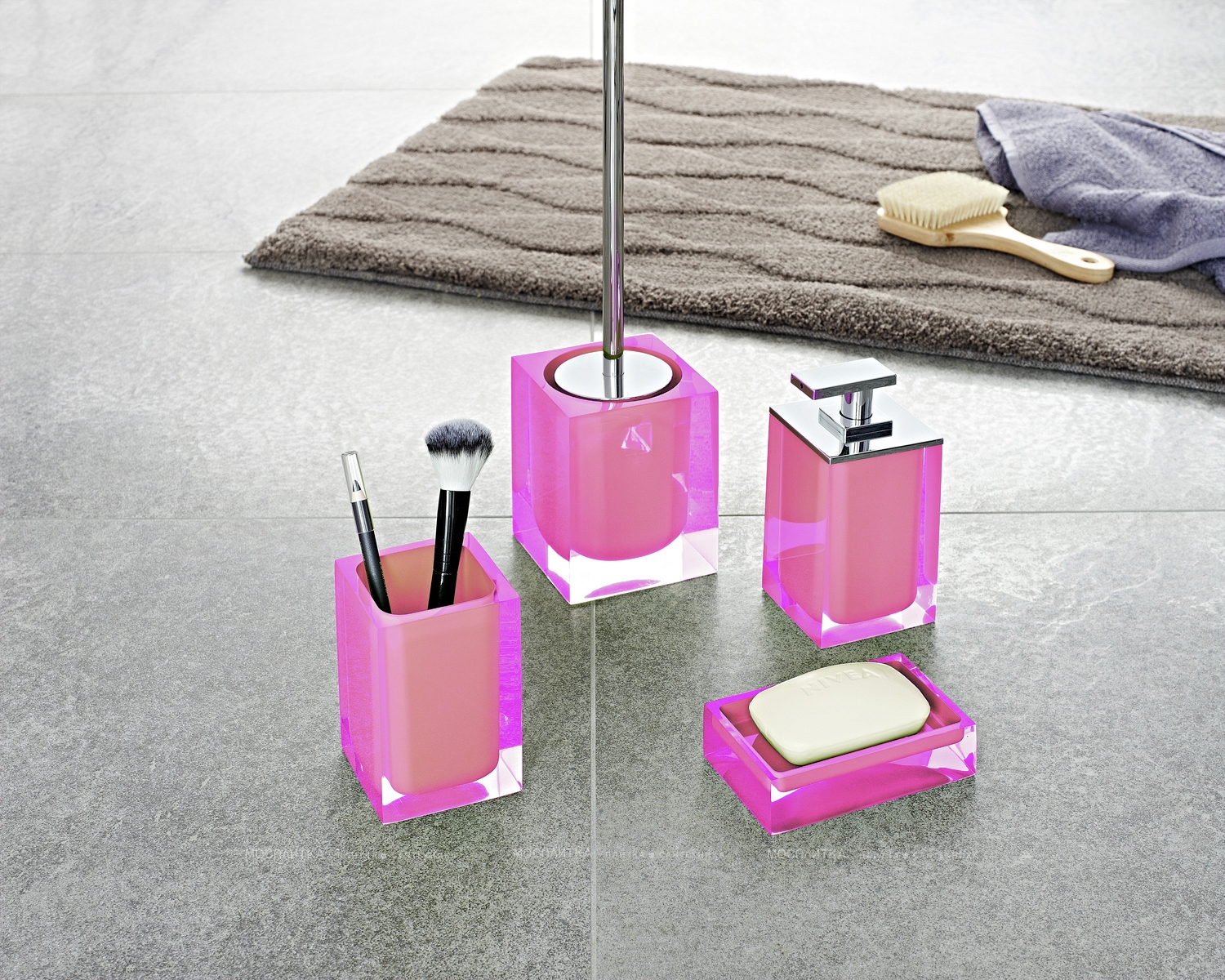 Дозатор для жидкого мыла Ridder Colours розовый, 22280502 - изображение 2
